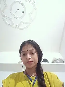 Snapshot of Mohnicute chatting on July 9, 5:28 pm Mohnicute online show from July 9, 5:28 pm