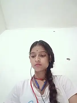 Snapshot of Mohnicute chatting on July 21, 6:10 pm Mohnicute online show from July 21, 6:10 pm