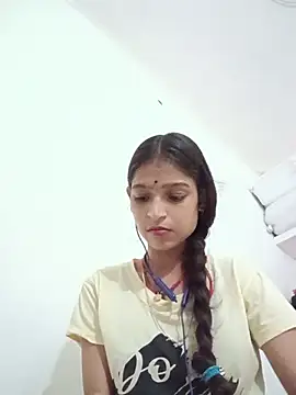 Snapshot of Mohnicute chatting on July 25, 6:05 pm Mohnicute online show from July 25, 6:05 pm