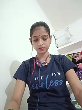 Snapshot of Mohnicute chatting on August 3, 6:33 pm Mohnicute online show from August 3, 6:33 pm