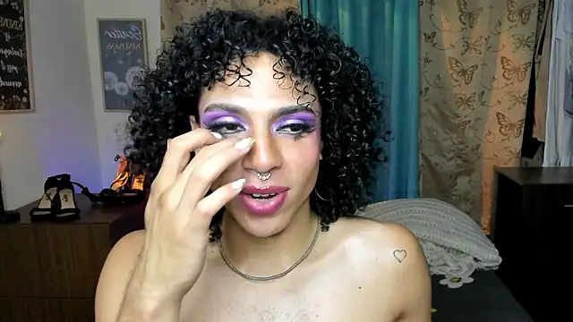 Angel White25 online show from March 6, 6:10 am