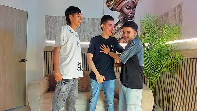 Justingsex1 online show from November 20, 5:29 am