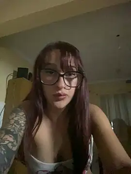 Taurina0105 online show from March 16, 5:02 am