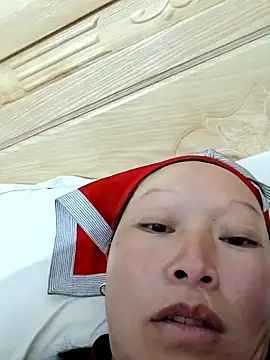 girl-hot2x online show from February 8, 2:31 pm