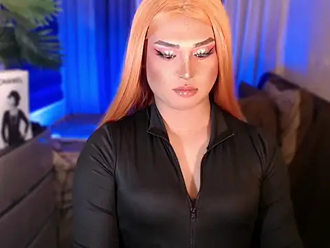 Snapshot of UrGoddess_Sofia chatting on February 6, 2:16 am UrGoddess Sofia online show from February 6, 2:16 am