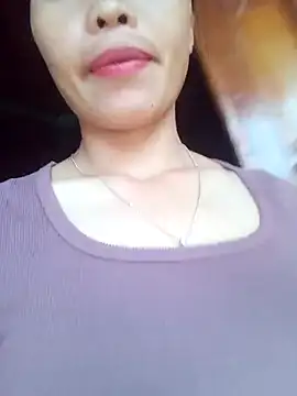 Snapshot of chim-yen chatting on November 14, 1:15 am chim-yen online show from November 14, 1:15 am