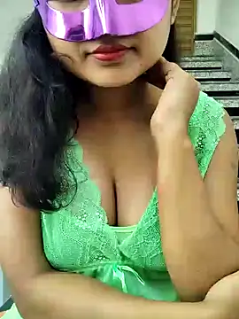 Snapshot of Hot-ruma chatting on November 16, 3:34 am Hot-ruma online show from November 16, 3:34 am