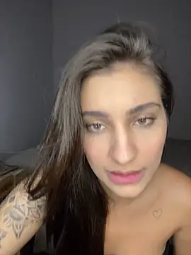 Snapshot of engelintense chatting on April 29, 8:59 pm engelintense online show from April 29, 8:59 pm