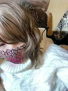 oxLILxMELOxo online show from February 21, 2:51 pm