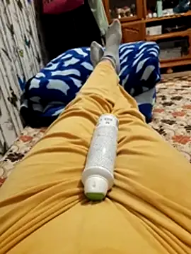 Tota sexi online show from April 9, 10:15 pm