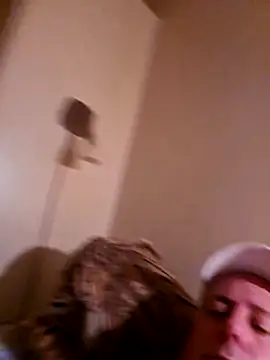 Body1978 M online show from November 12, 1:06 am