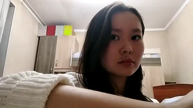 Snapshot of HuldaKye chatting on November 20, 12:27 pm HuldaKye online show from November 20, 12:27 pm