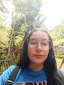 Snapshot of SaloGray8 chatting on June 3, 12:19 pm SaloGray8 online show from June 3, 12:19 pm