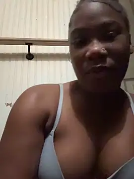 Issa smooch online show from November 11, 11:05 pm