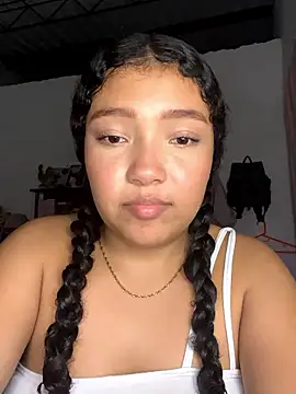 PetiteKattia online show from January 16, 4:38 am