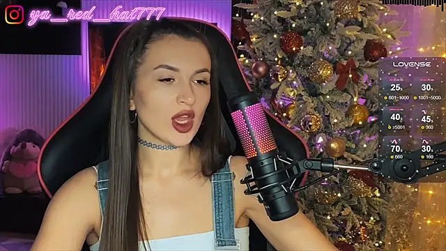 Snapshot of -RED_HAT- chatting on February 13, 5:20 pm -RED HAT- online show from February 13, 5:20 pm