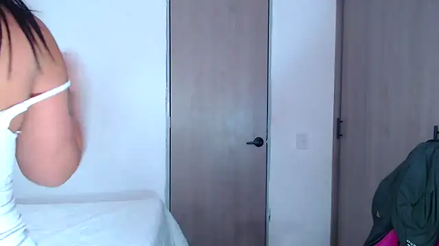 katecute88 online show from March 19, 4:55 pm