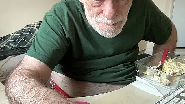 coach-karl online show from April 11, 11:25 am