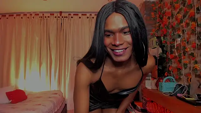 LaGoldenBitch online show from March 6, 11:28 am