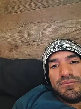 piggylatino online show from February 18, 11:44 pm