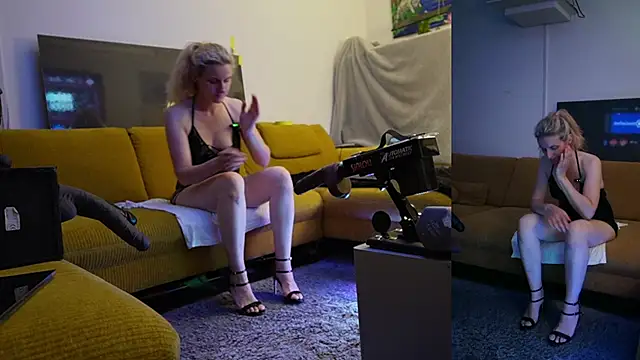 SUZANNEXXXXXX online show from July 16, 10:38 pm
