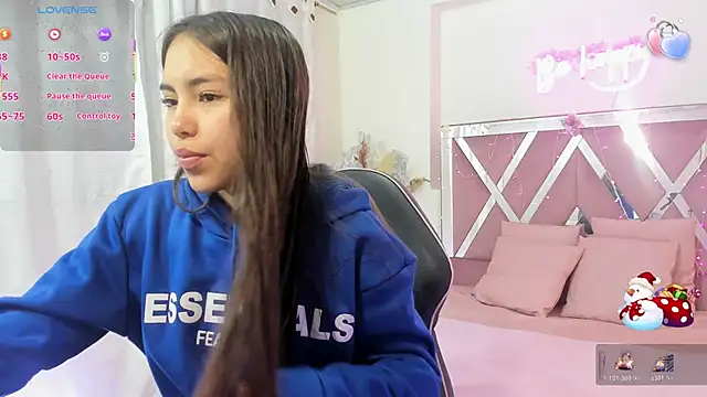 ISABELA TAY online show from December 3, 11:30 am