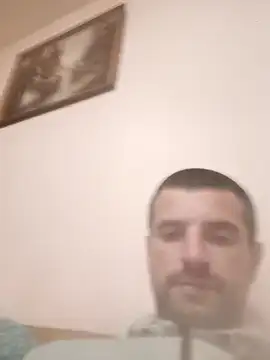 Snapshot of TwardyKierowca chatting on November 13, 9:47 pm TwardyKierowca online show from November 13, 9:47 pm