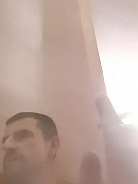 Snapshot of TwardyKierowca chatting on November 23, 2:00 am TwardyKierowca online show from November 23, 2:00 am