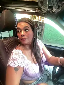 tasha velvet online show from April 11, 7:07 pm