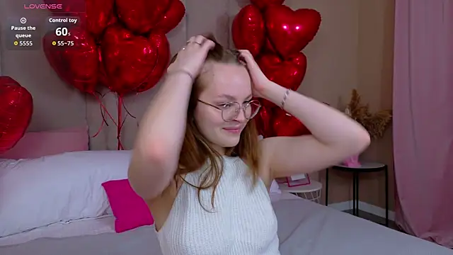 MadisonSmitt online show from February 6, 5:12 am