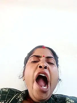 Pushpa hotty online show from February 5, 4:17 am