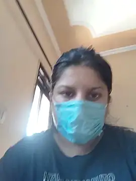 Snapshot of Cute_hotzara chatting on June 2, 8:38 am Cute hotzara online show from June 2, 8:38 am