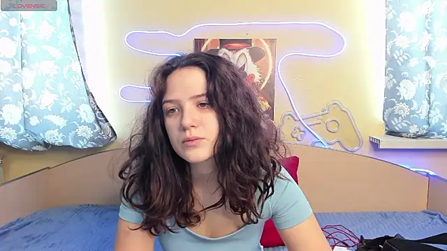 Anora Miller online show from February 4, 9:04 am