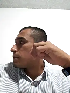 Solo privado online show from April 7, 10:31 pm