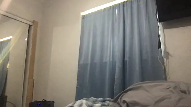 ymfg69 online show from April 2, 9:12 pm