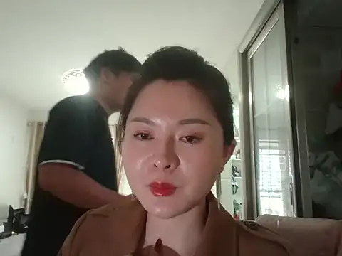 Snapshot of Eive_668 chatting on November 18, 6:29 am Eive 668 online show from November 18, 6:29 am