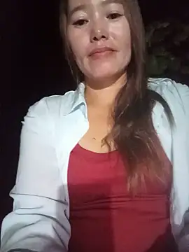 Snapshot of Lyly_sexyy chatting on June 4, 1:17 pm Lyly sexyy online show from June 4, 1:17 pm