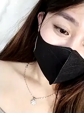 MiCandy-Lovee online show from November 15, 6:15 pm