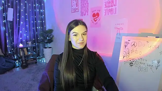 luna lust 212 online show from March 28, 4:28 pm