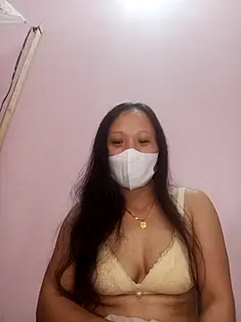 t-t-babe online show from November 12, 1:44 pm