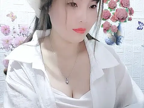 Snapshot of Site-loe chatting on January 18, 1:04 pm Site-loe online show from January 18, 1:04 pm