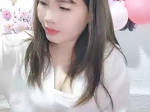 Snapshot of Site-loe chatting on February 25, 1:32 pm Site-loe online show from February 25, 1:32 pm