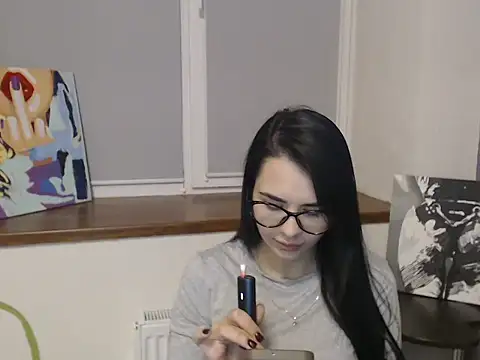 divina kira online show from December 21, 11:06 am