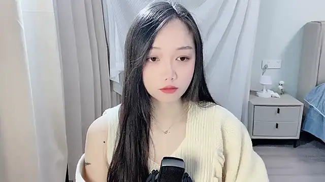 BoiI2u online show from January 14, 9:26 am