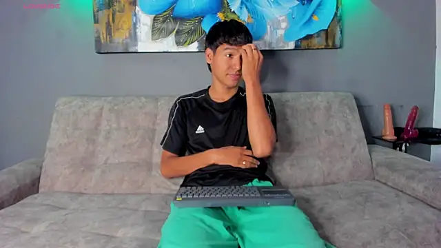 Carl-Milton online show from November 19, 12:43 am