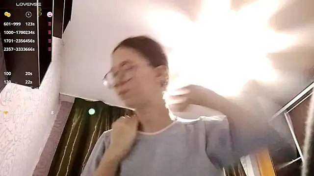 SharenBilleck online show from November 12, 3:23 pm