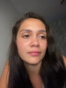 carolsapequinha online show from February 24, 11:36 pm