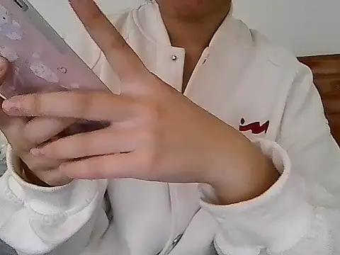 emii207 online show from December 3, 2:41 am