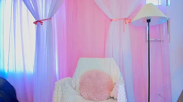 lizzy kane online show from March 14, 8:14 pm