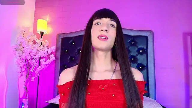 AlexiaHearts online show from December 19, 4:19 am